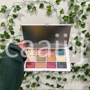 MASTER METALLICS® EYESHADOW PALETTE MAKEUP BY MARIO